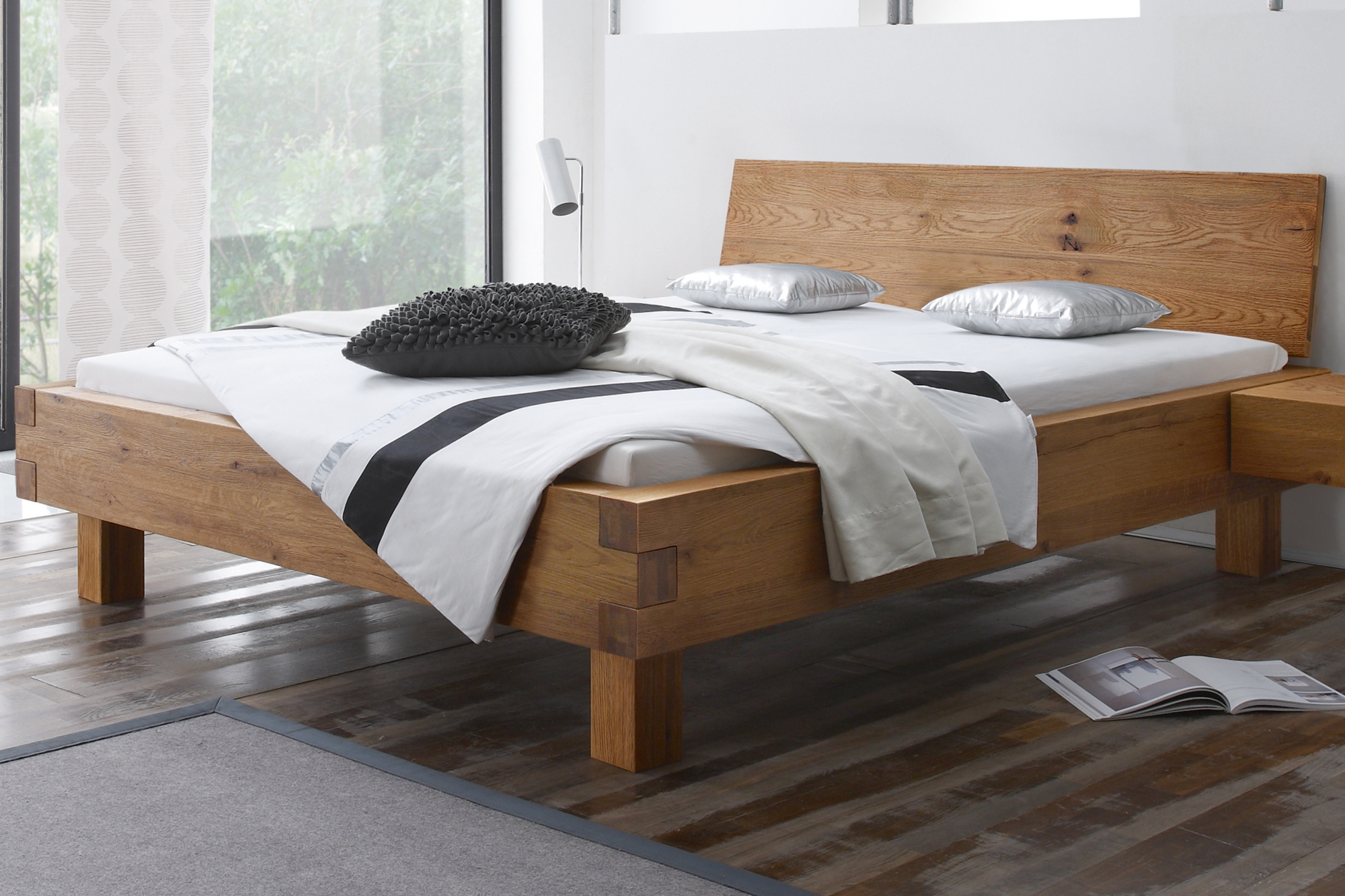 Hasena Bett Oak-Wild Pilatus 23 Ivio Sion